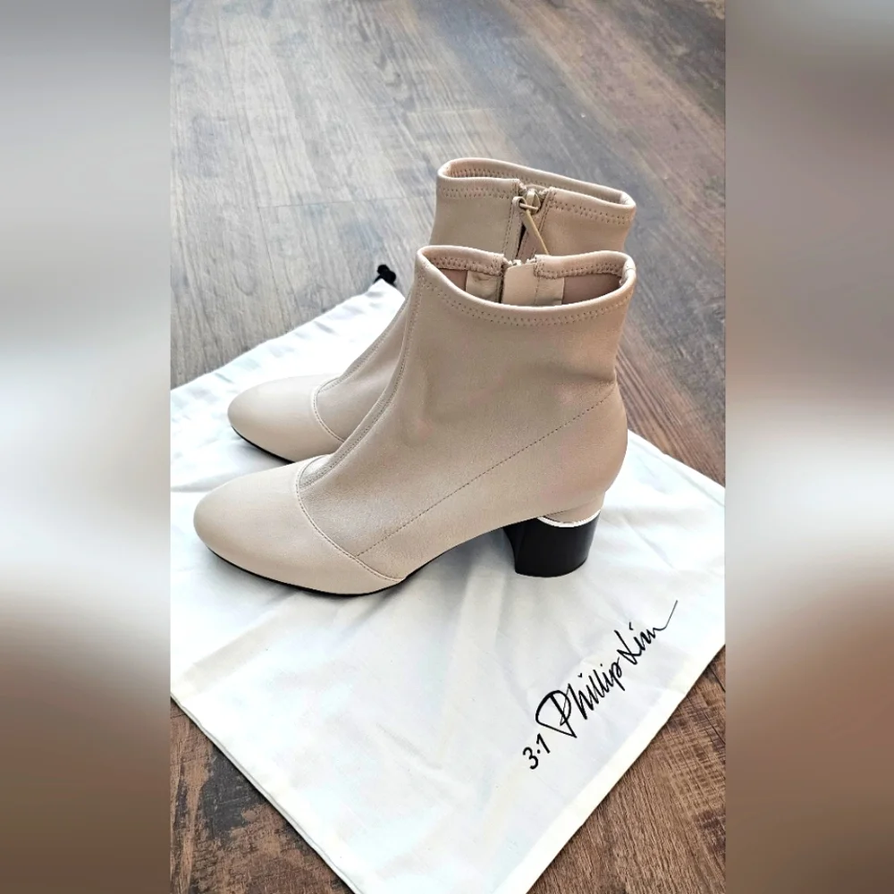 3.1 Philip Lim Grey/Beige Boots sz 39 - new without box - Picture 1 of 6